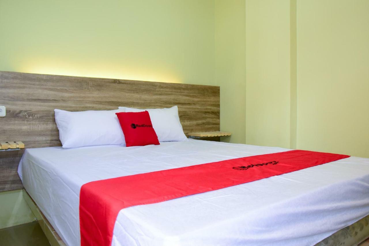 Reddoorz Near Mangga Dua Square Hotel Jacarta Exterior foto