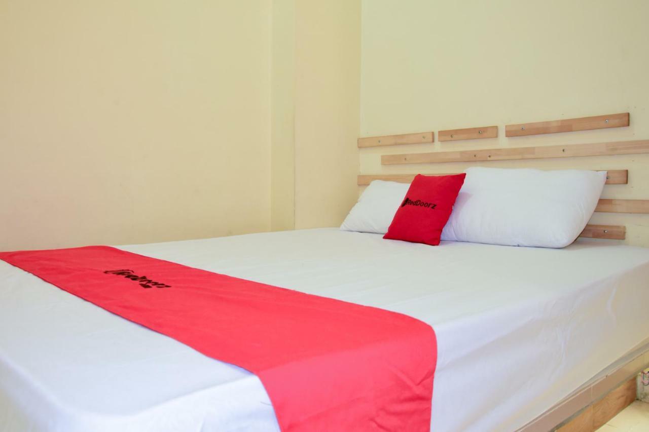 Reddoorz Near Mangga Dua Square Hotel Jacarta Exterior foto