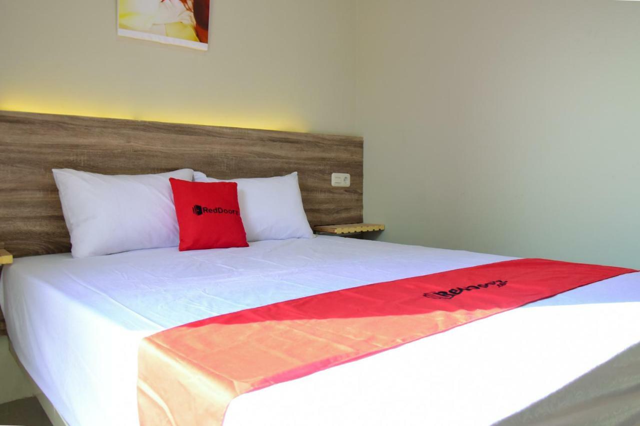 Reddoorz Near Mangga Dua Square Hotel Jacarta Exterior foto